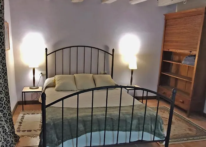 Casa Pariseo Con Jacuzzi, Chimenea, Bbq, Bar Y Mucho Mas * Almazán