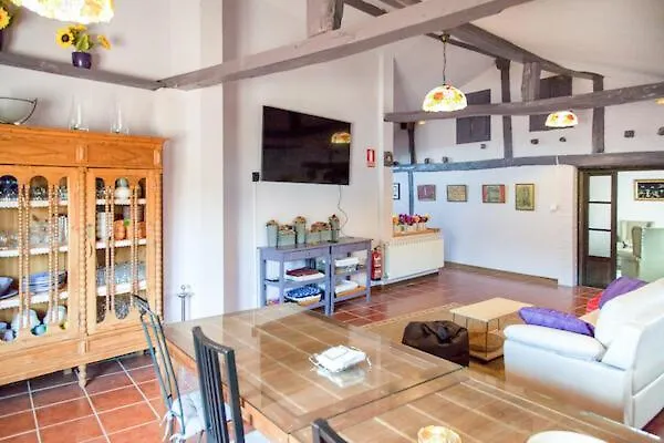 Prázdninový dům Casa Pariseo Con Jacuzzi, Chimenea, Bbq, Bar Y Mucho Mas Almazán