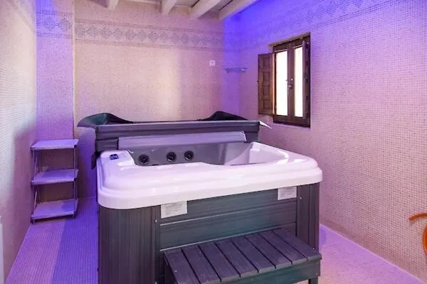 Casa Pariseo Con Jacuzzi, Chimenea, Bbq, Bar Y Mucho Mas *